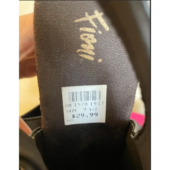 NEW-Fioni Brown Kontroversy Studded Heels-Sz 9.5 - Picture 9 of 10